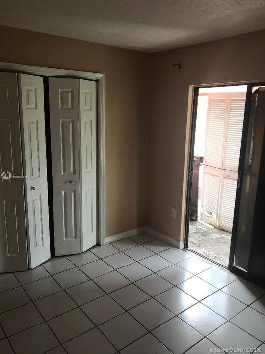 Vendido Recientemente: $139,900 (1 camas, 1 baños, 528 Pies cuadrados)