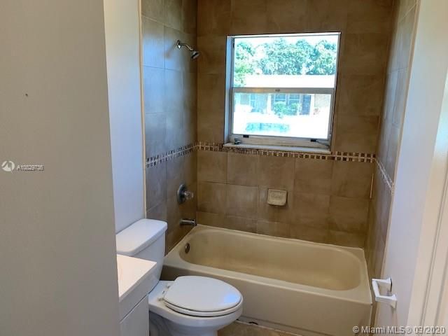 Recently Sold: $192,000 (3 beds, 2 baths, 1104 Square Feet)