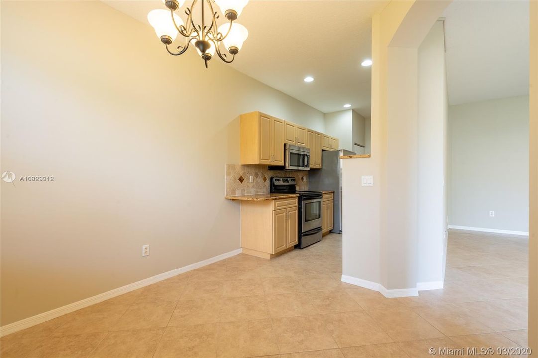 Recently Sold: $247,000 (2 beds, 2 baths, 1448 Square Feet)