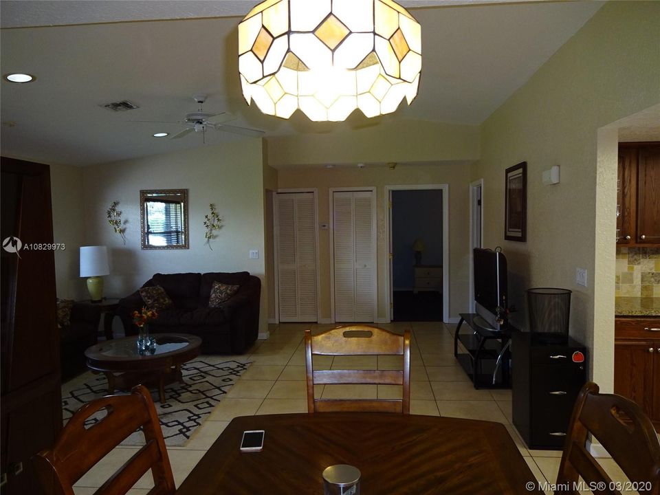 Recently Sold: $355,000 (2 beds, 2 baths, 1665 Square Feet)