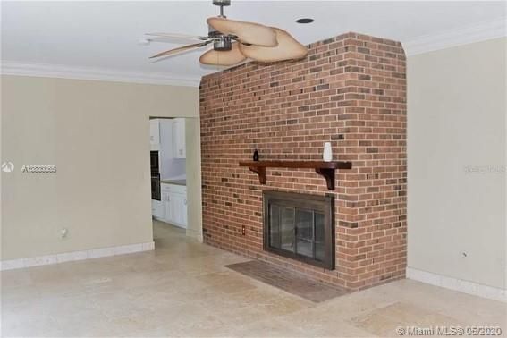 Vendido Recientemente: $329,000 (3 camas, 2 baños, 0 Pies cuadrados)