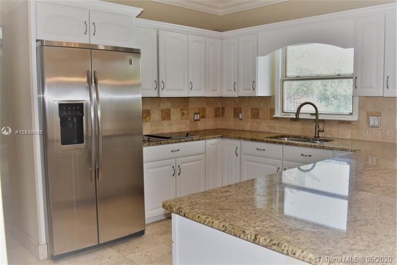 Vendido Recientemente: $329,000 (3 camas, 2 baños, 0 Pies cuadrados)