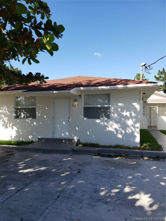 Recently Rented: $1,100 (1 beds, 1 baths, 500 Square Feet)