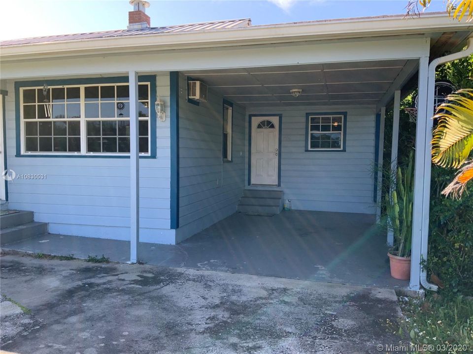 Recently Sold: $159,000 (3 beds, 2 baths, 1245 Square Feet)