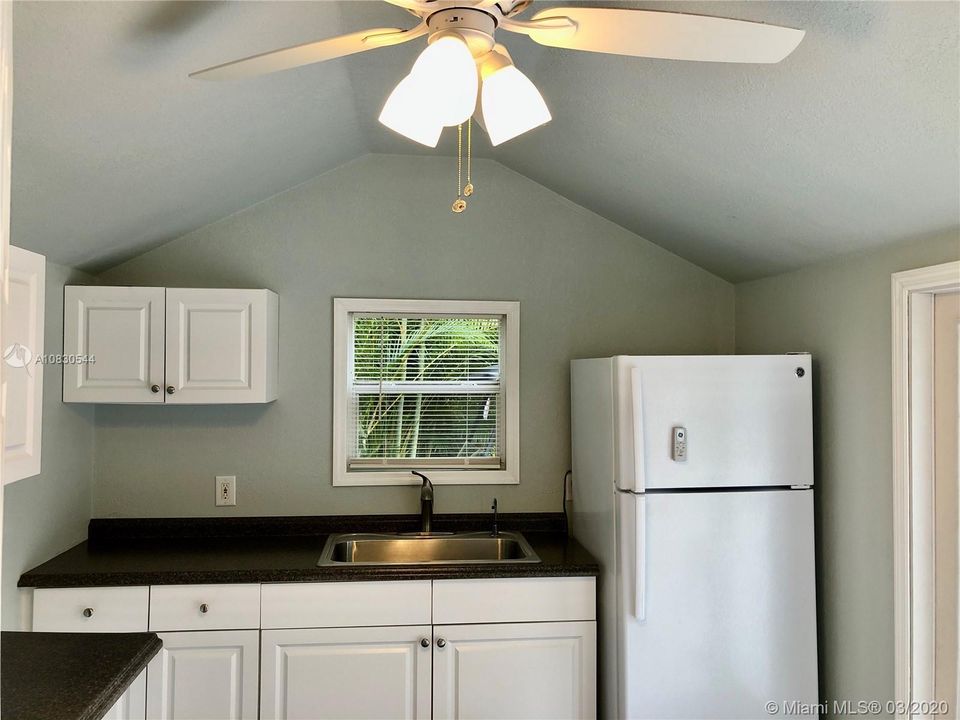 最近售出: $150,000 (0.11 acres)