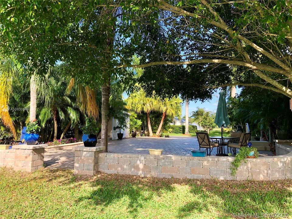 最近售出: $150,000 (0.11 acres)