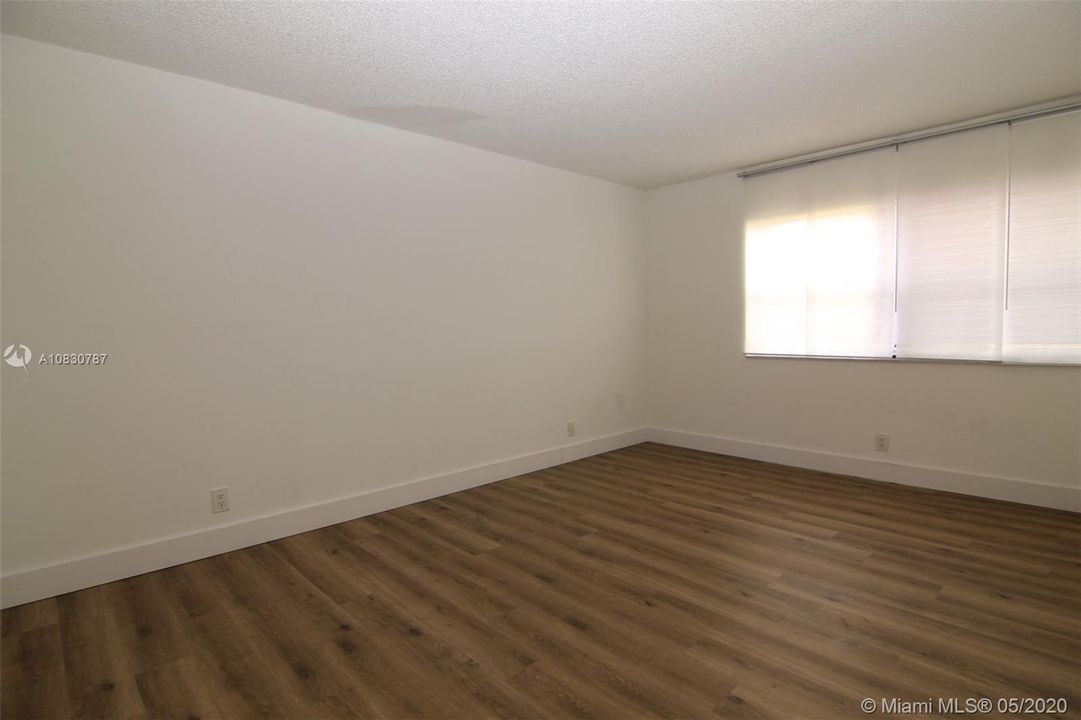 Recently Rented: $1,500 (1 beds, 1 baths, 744 Square Feet)