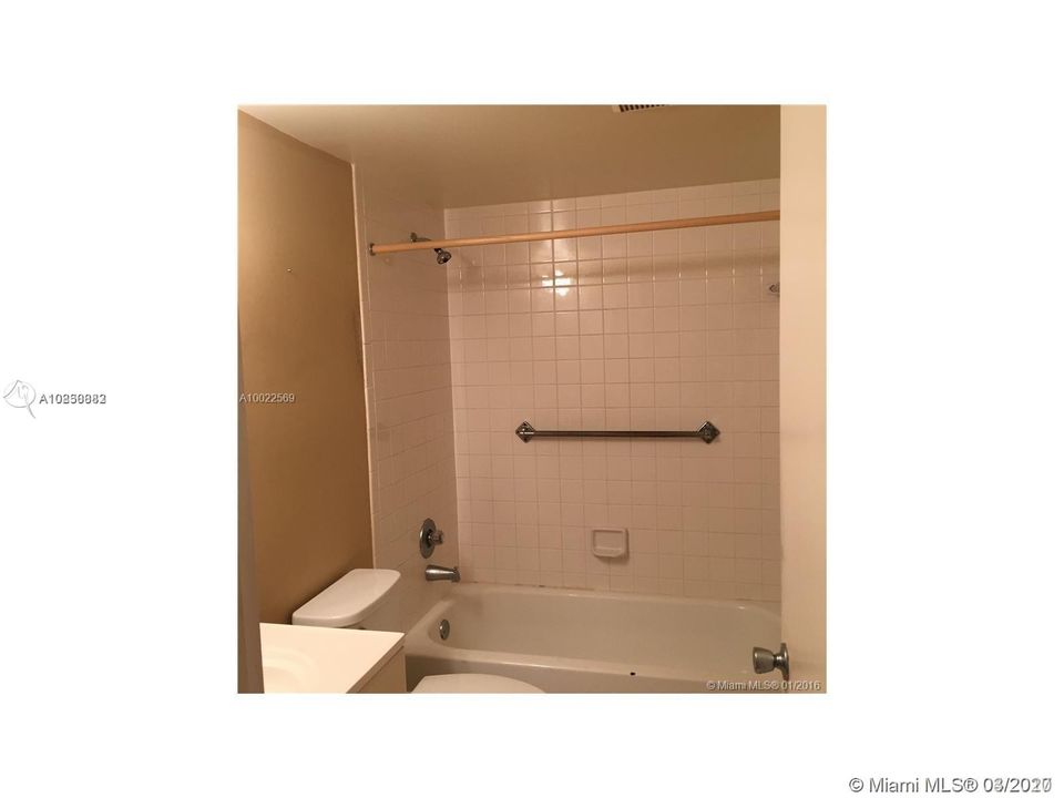 Recently Sold: $113,000 (1 beds, 1 baths, 685 Square Feet)