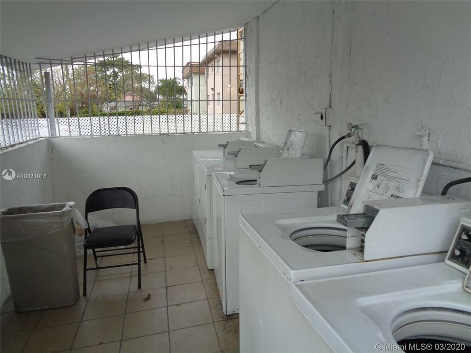 Vendido Recientemente: $84,900 (2 camas, 1 baños, 640 Pies cuadrados)