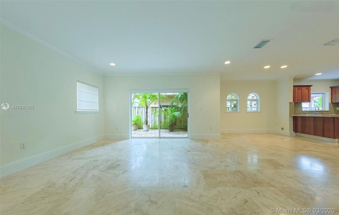 Recently Rented: $4,700 (3 beds, 2 baths, 1900 Square Feet)