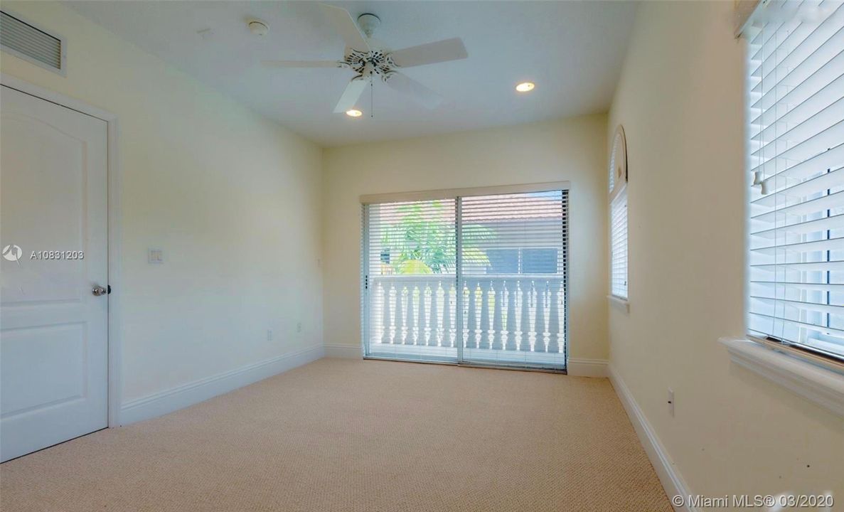 Recently Rented: $4,700 (3 beds, 2 baths, 1900 Square Feet)