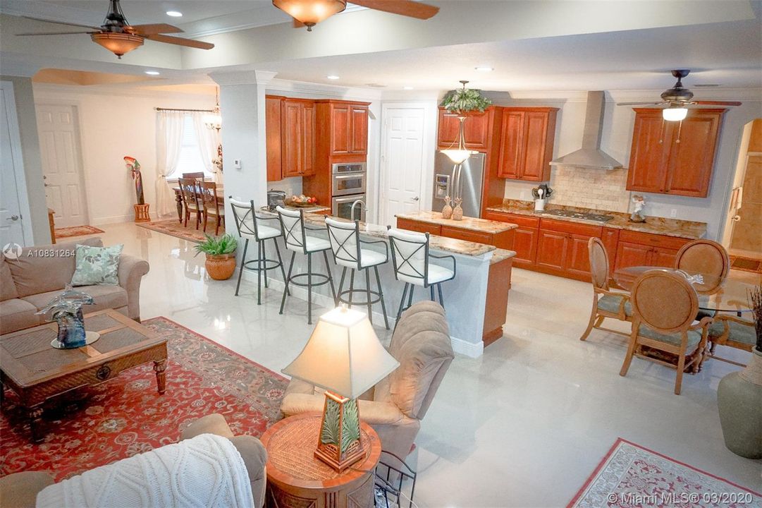 Recently Sold: $798,000 (4 beds, 3 baths, 2850 Square Feet)