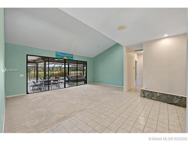Recently Rented: $3,995 (4 beds, 3 baths, 2964 Square Feet)