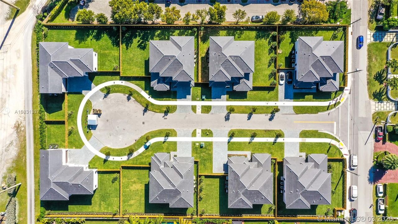 Недавно продано: $1,020,000 (5 спален, 6 ванн, 0 Квадратных фут)