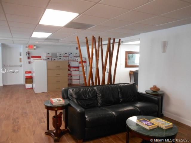 Recently Sold: $350,000 (0 beds, 0 baths, 920 Square Feet)
