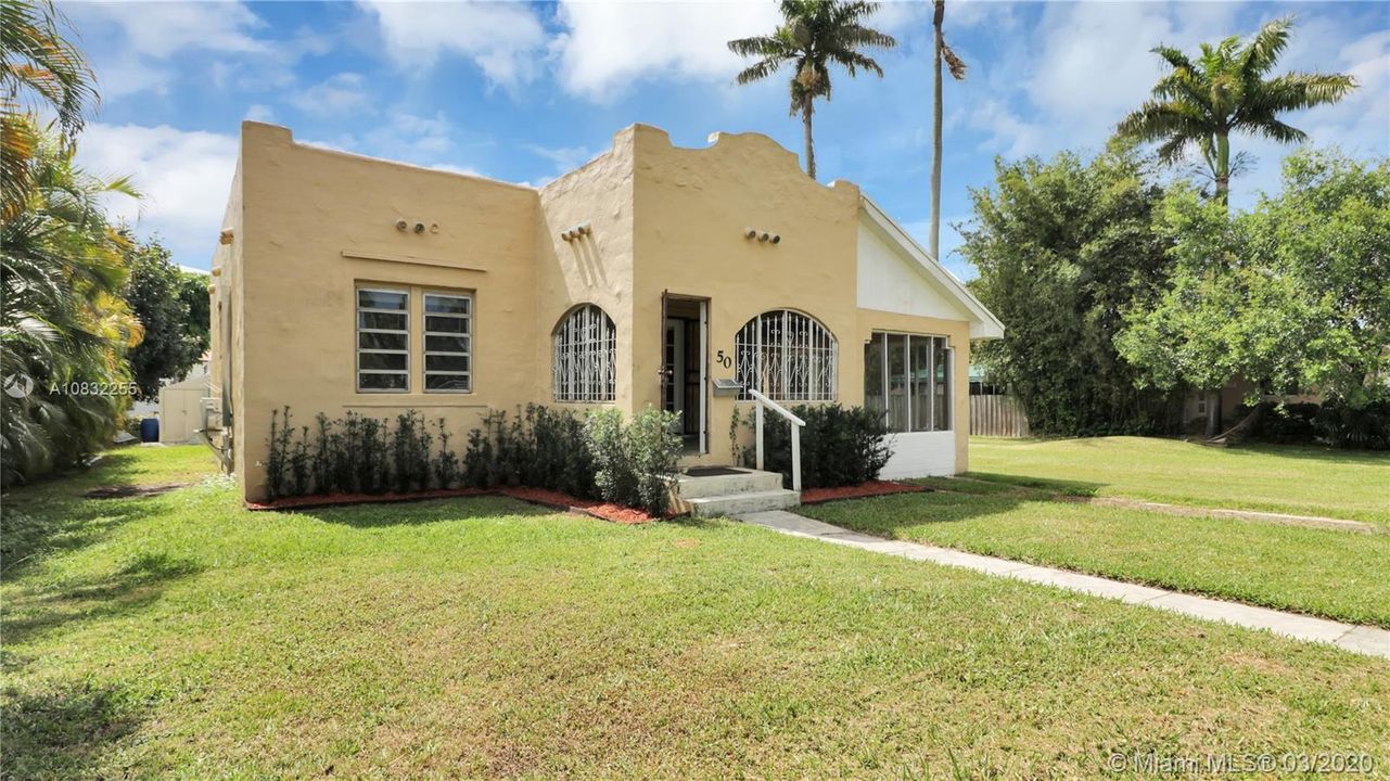 Vendido Recientemente: $414,000 (0.29 acres)