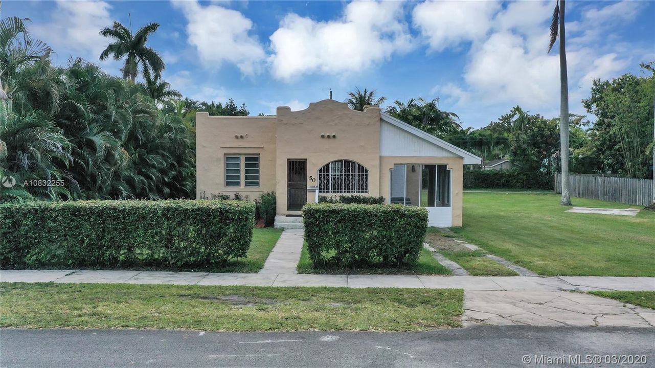 Vendido Recientemente: $414,000 (0.29 acres)