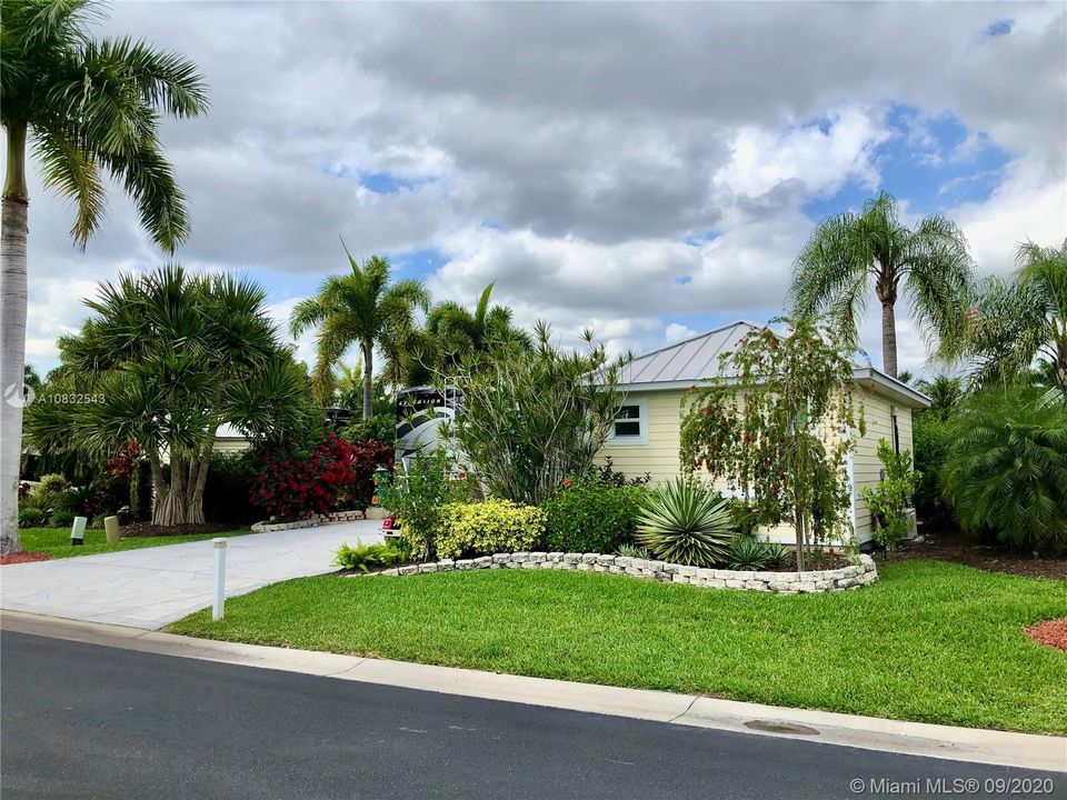 Recently Sold: $239,900 (0.11 acres)