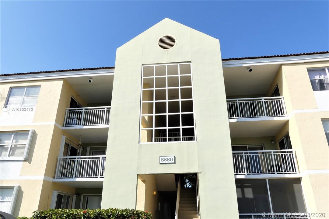 Vendido Recientemente: $135,000 (1 camas, 1 baños, 813 Pies cuadrados)