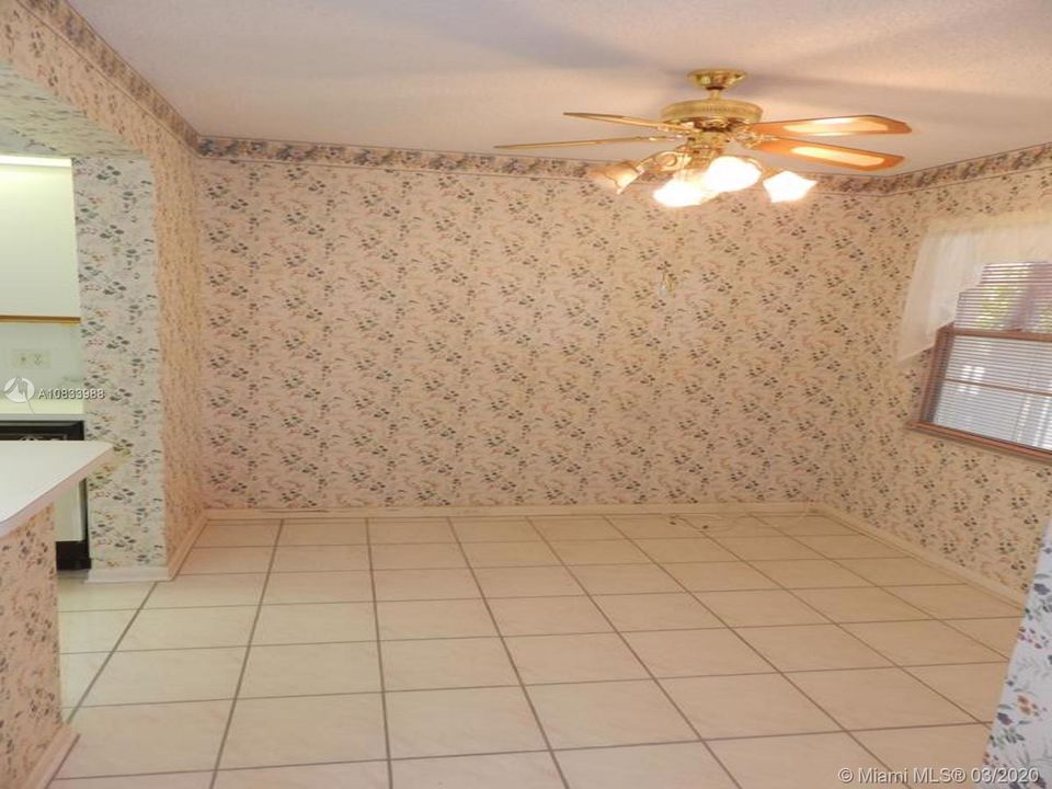 BREAKFAST AREA NEXT TO KITCHEN