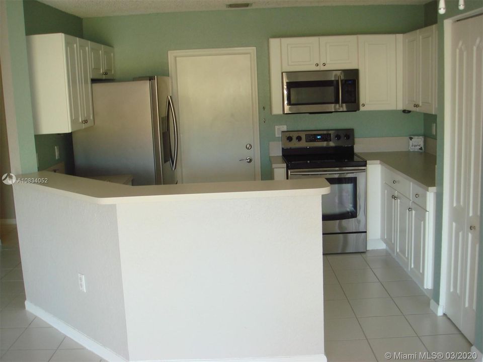 Recently Sold: $259,000 (2 beds, 2 baths, 1030 Square Feet)