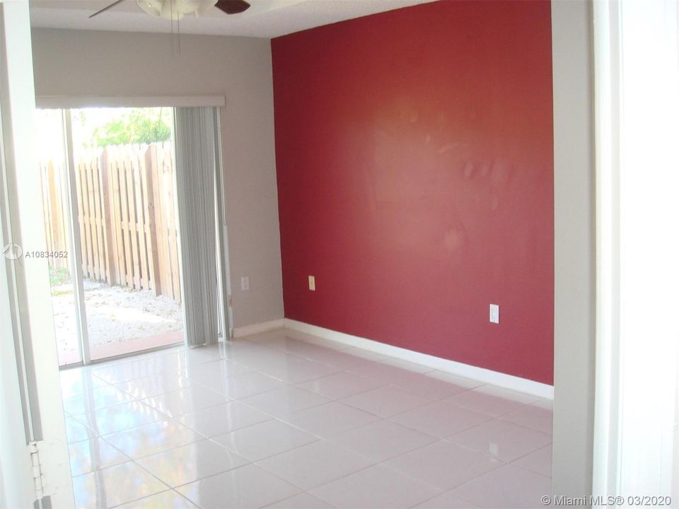 Recently Sold: $259,000 (2 beds, 2 baths, 1030 Square Feet)