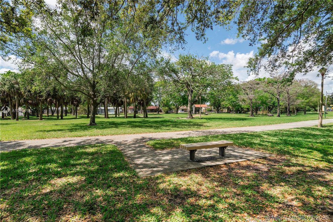 Recently Sold: $510,000 (4 beds, 2 baths, 2555 Square Feet)