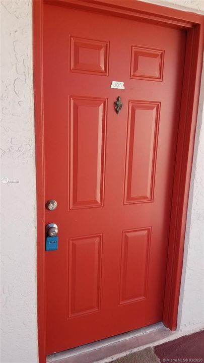 Recently Sold: $89,900 (2 beds, 2 baths, 840 Square Feet)