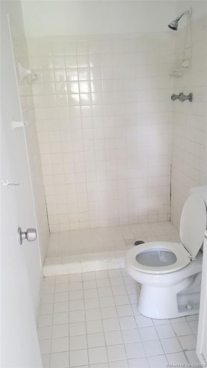 Recently Sold: $89,900 (2 beds, 2 baths, 840 Square Feet)