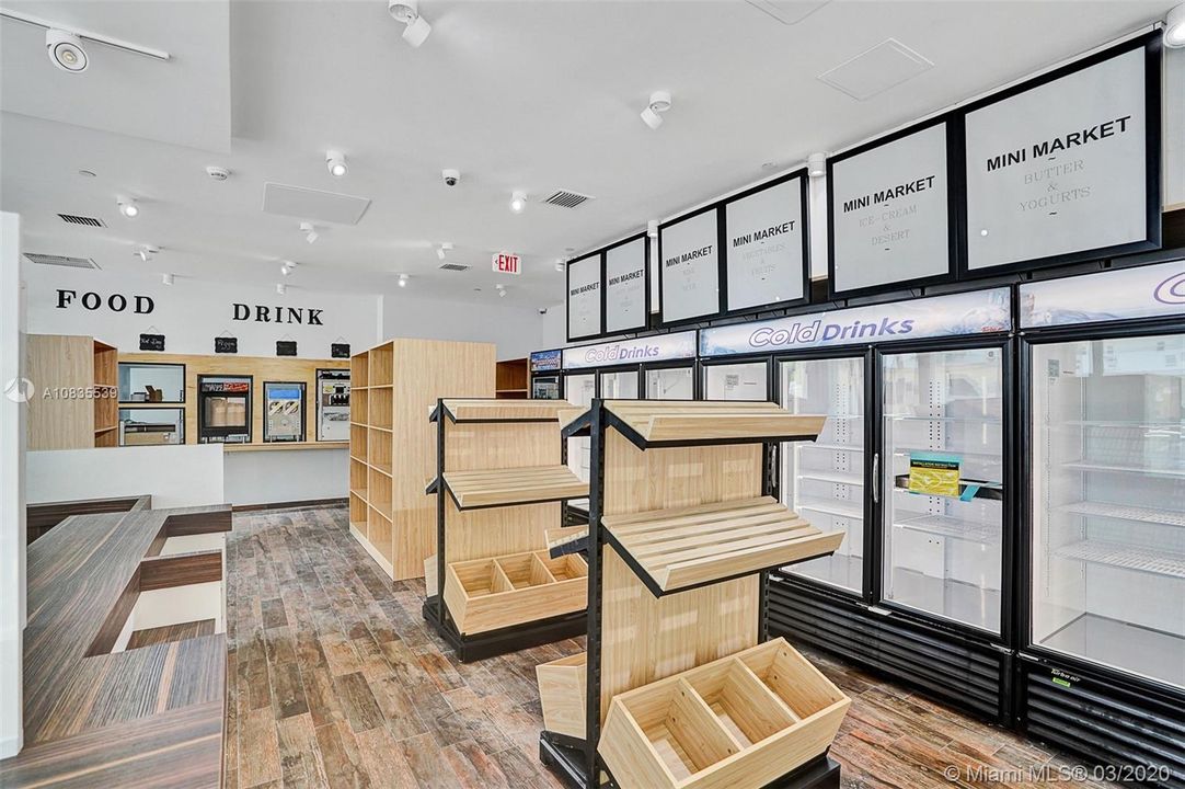 最近售出: $8,500 (0 贝兹, 0 浴室, 0 平方英尺)