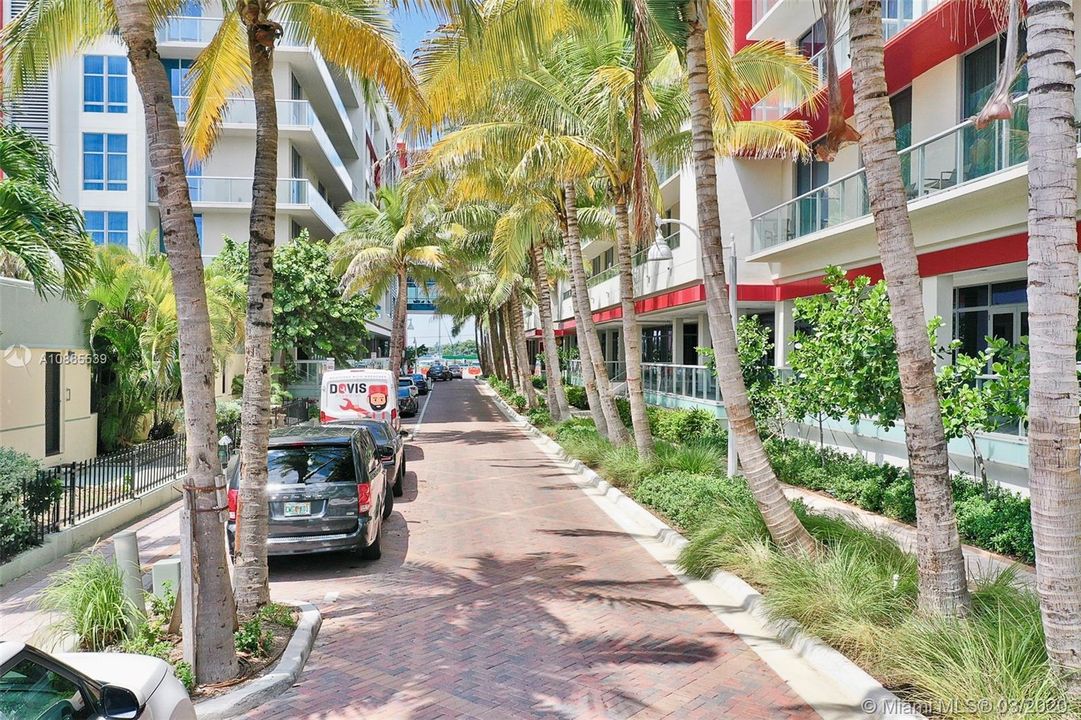 最近售出: $8,500 (0 贝兹, 0 浴室, 0 平方英尺)