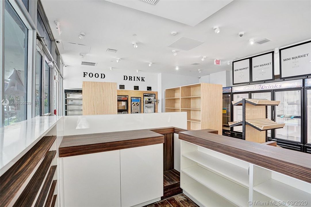 最近售出: $8,500 (0 贝兹, 0 浴室, 0 平方英尺)