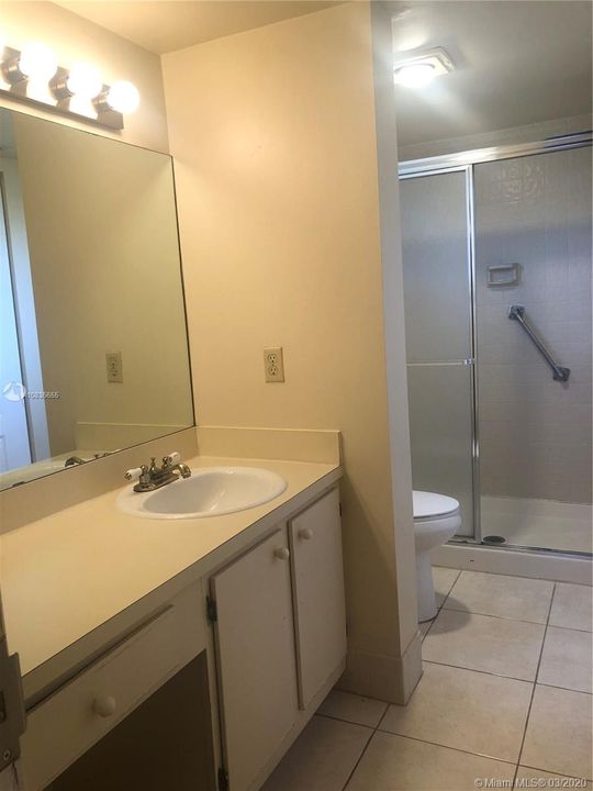 Recently Sold: $143,000 (2 beds, 2 baths, 1070 Square Feet)