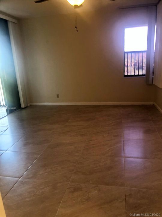 MASTER BEDROOM HAS ACCESS TO PATIO