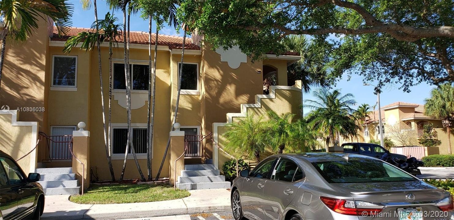 Recientemente alquilado: $1,650 (3 camas, 2 baños, 1170 Pies cuadrados)