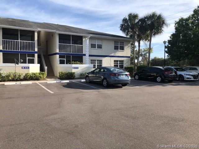 Recently Rented: $1,200 (2 beds, 2 baths, 886 Square Feet)