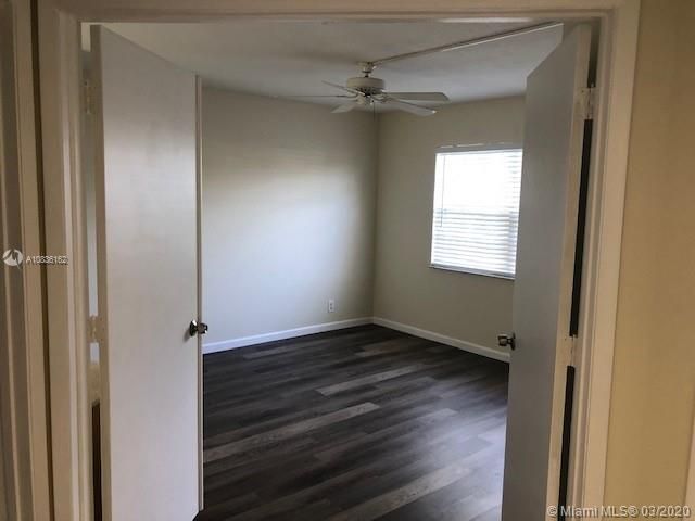 Recently Rented: $1,200 (2 beds, 2 baths, 886 Square Feet)