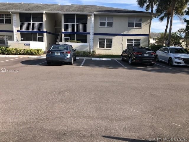 Recently Rented: $1,200 (2 beds, 2 baths, 886 Square Feet)