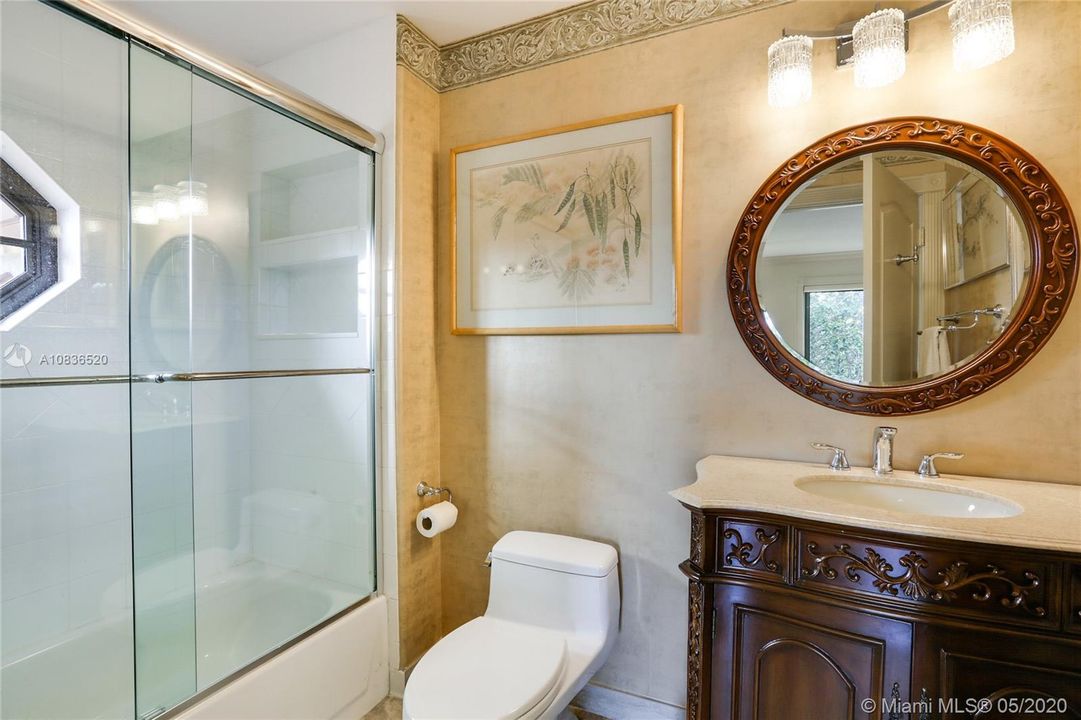 Guest Suite bath on 2nd floor