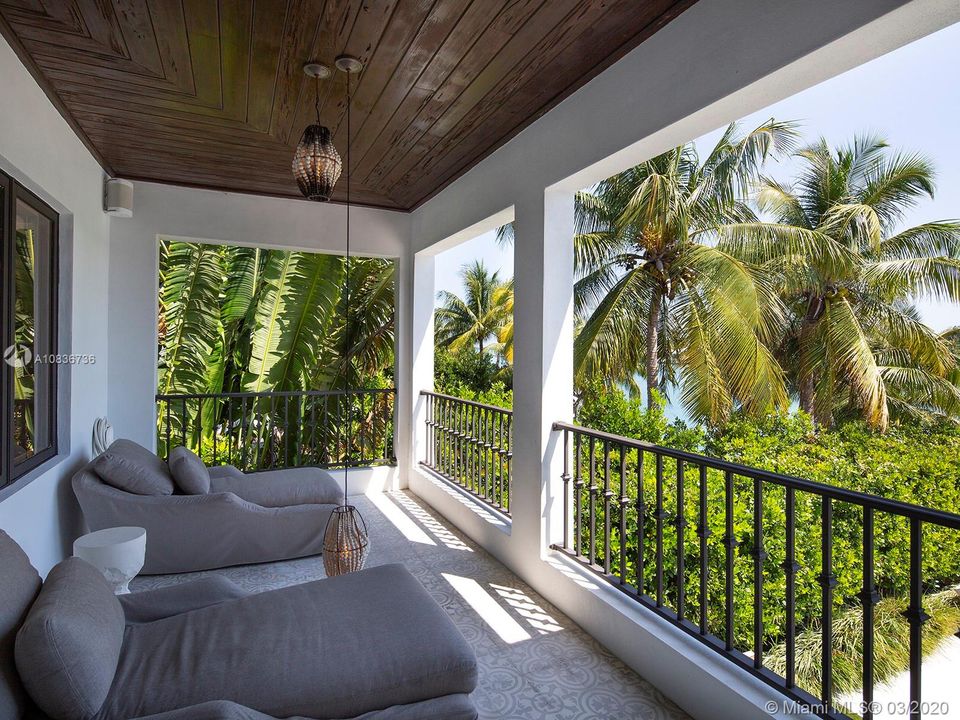 Recientemente alquilado: $70,000 (5 camas, 6 baños, 5970 Pies cuadrados)