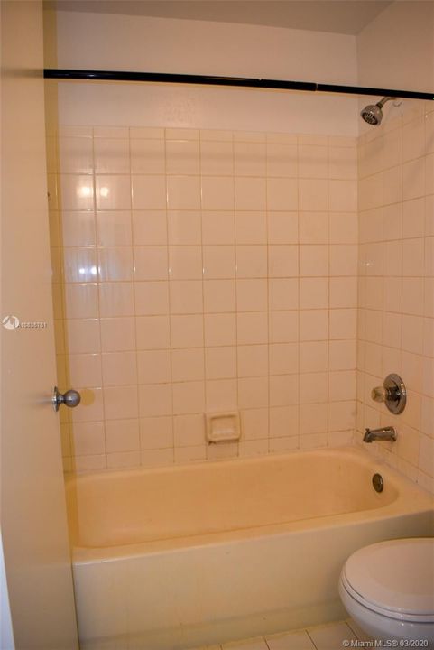 Недавно арендовано: $1,400 (2 спален, 2 ванн, 1183 Квадратных фут)