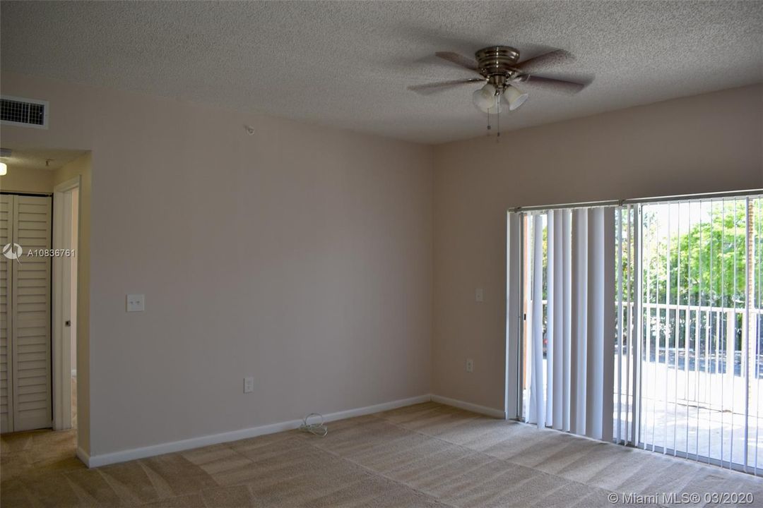 Недавно арендовано: $1,400 (2 спален, 2 ванн, 1183 Квадратных фут)