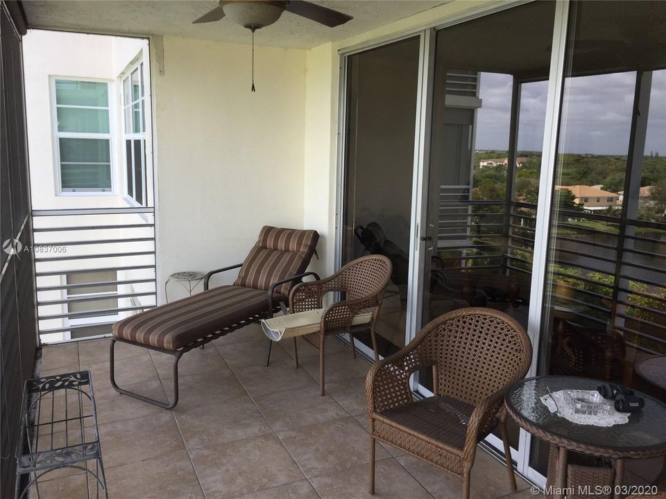 Recently Sold: $239,900 (3 beds, 2 baths, 1390 Square Feet)