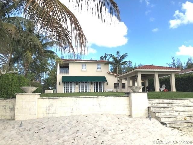 Recently Rented: $5,800 (4 beds, 3 baths, 3902 Square Feet)