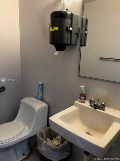 Недавно продано: $320,000 (0 спален, 0 ванн, 2395 Квадратных фут)