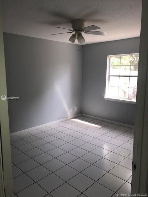 Recently Rented: $1,550 (2 beds, 2 baths, 861 Square Feet)