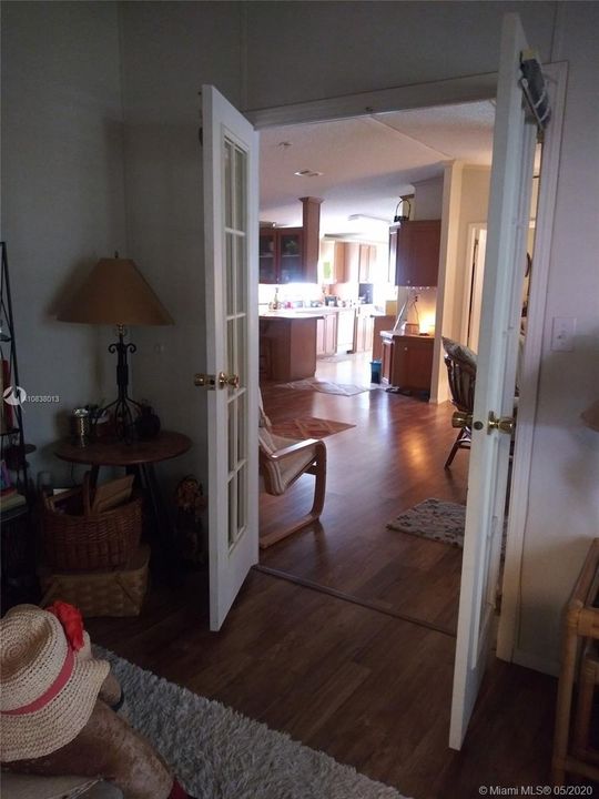 Recently Sold: $139,000 (3 beds, 2 baths, 1568 Square Feet)