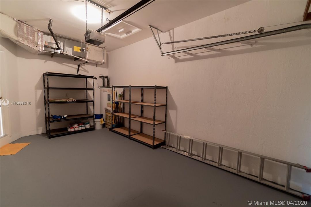 Recientemente alquilado: $2,350 (3 camas, 2 baños, 1367 Pies cuadrados)