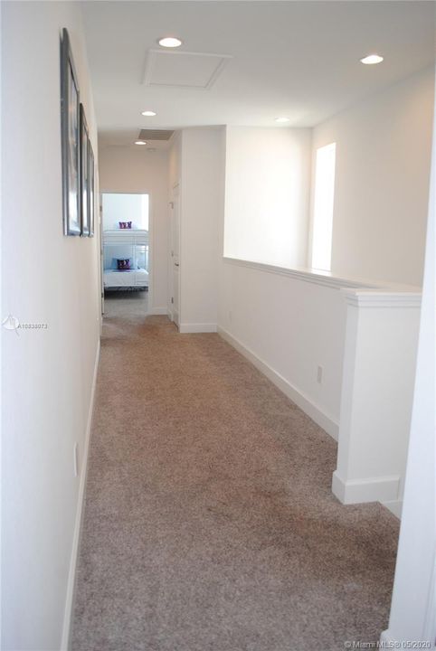 Recently Rented: $2,100 (5 beds, 4 baths, 2504 Square Feet)