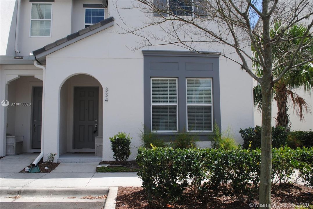 Recently Rented: $2,100 (5 beds, 4 baths, 2504 Square Feet)